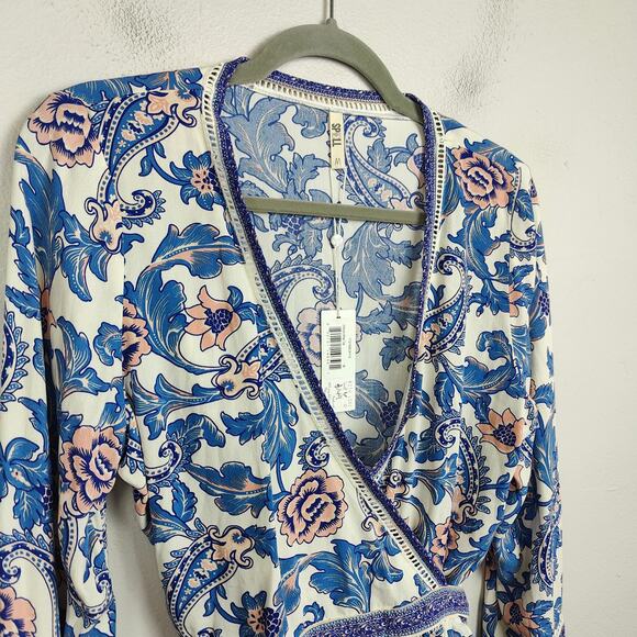 Spell & The Gypsy Etienne Wrap Top Women Medium Monaco Blue Paisley Bell Sleeves - Picture 2 of 9